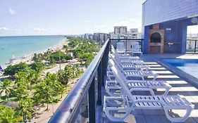 Apartamento beira-mar impecável